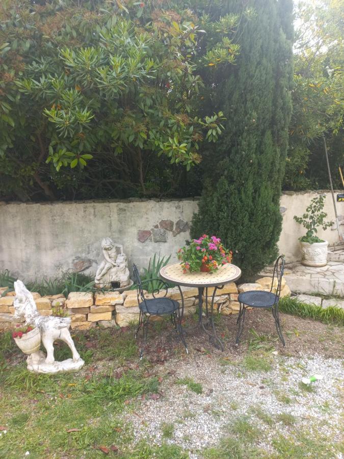 Le Clos Des Lauriers Apartment *